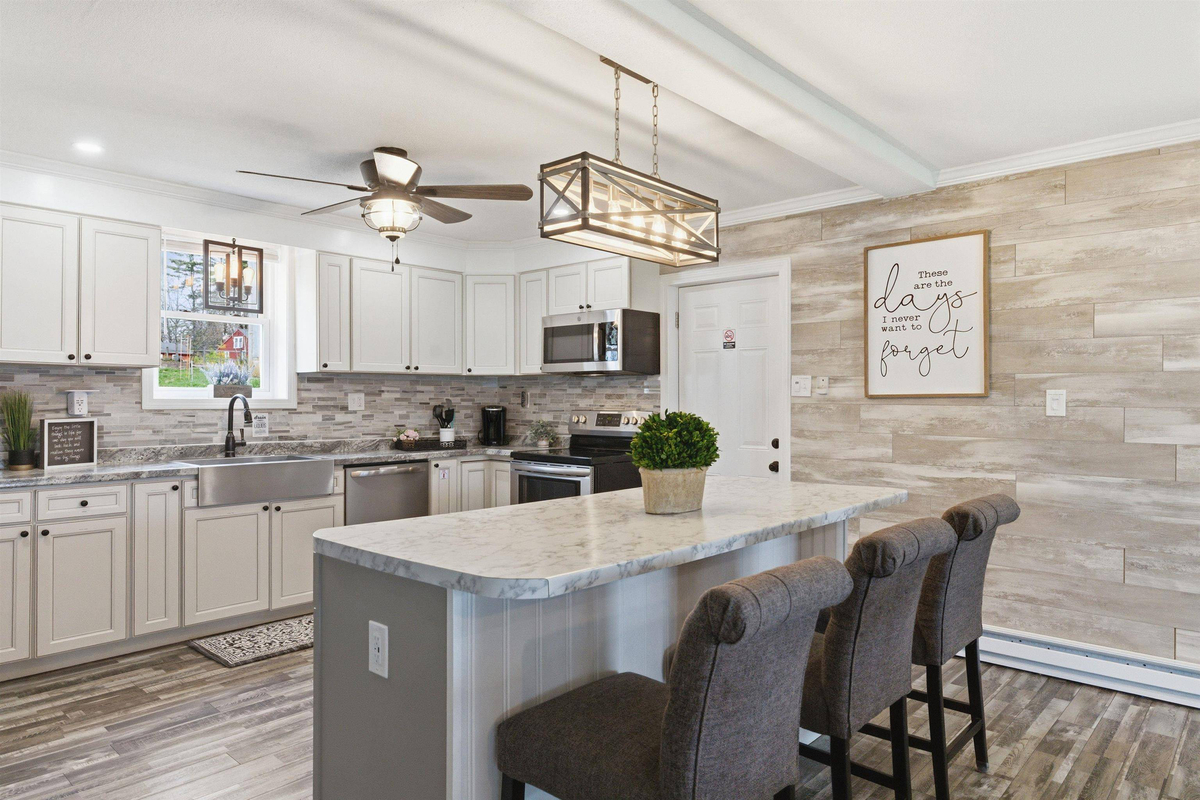 Featured Listing Image 20