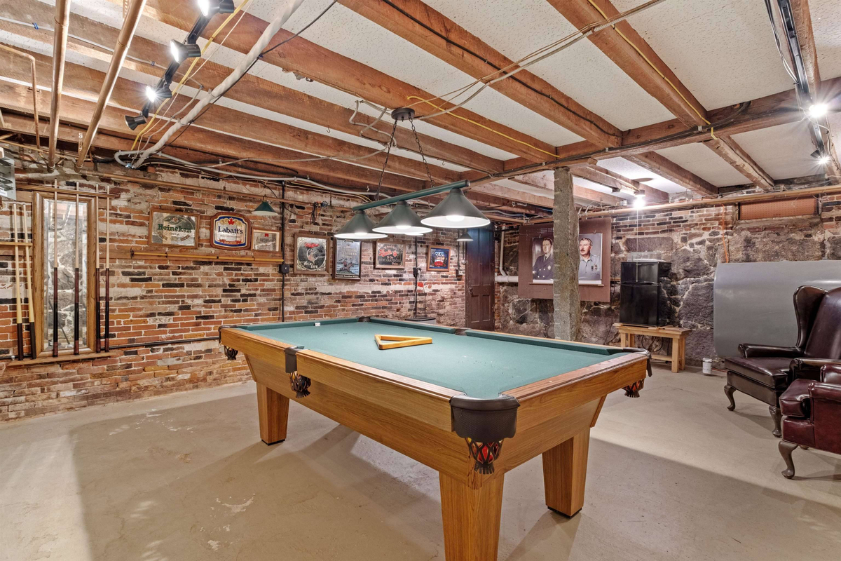 Featured Listing Image 42