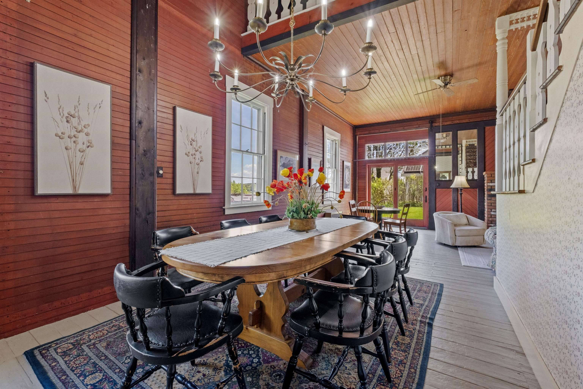 Featured Listing Image 53