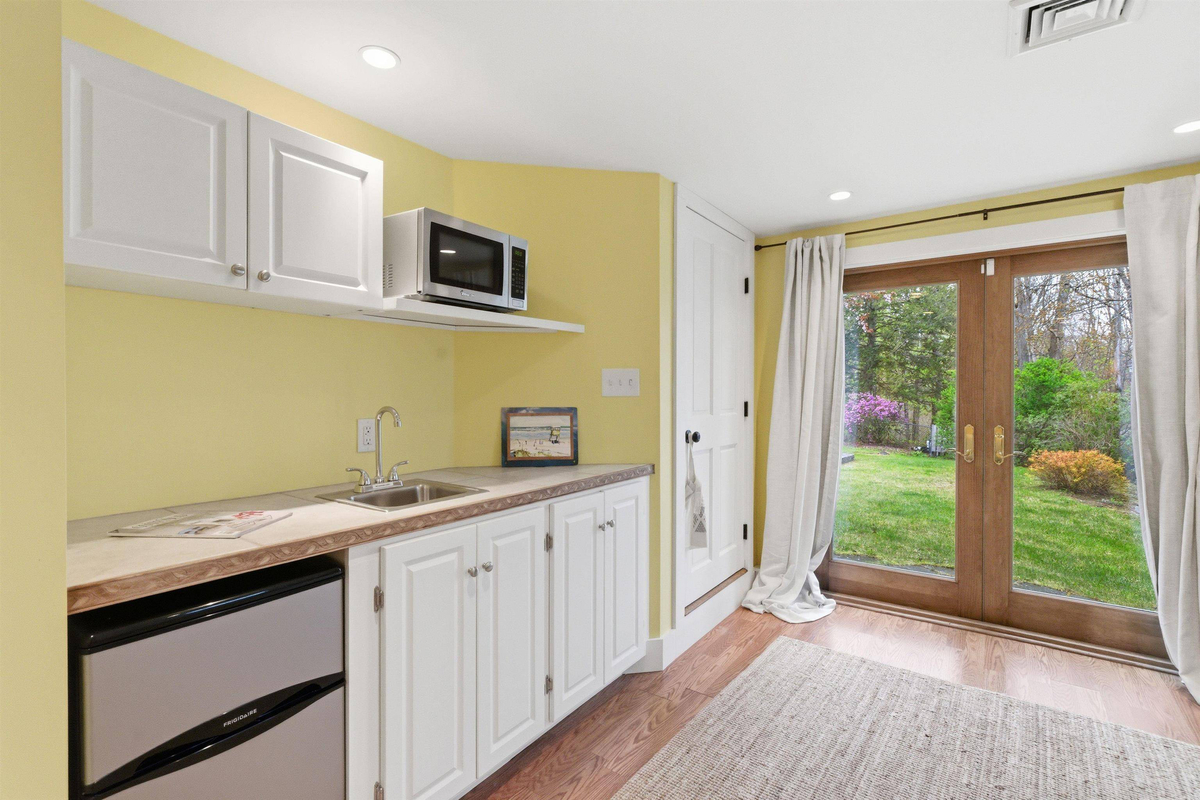 Featured Listing Image 48