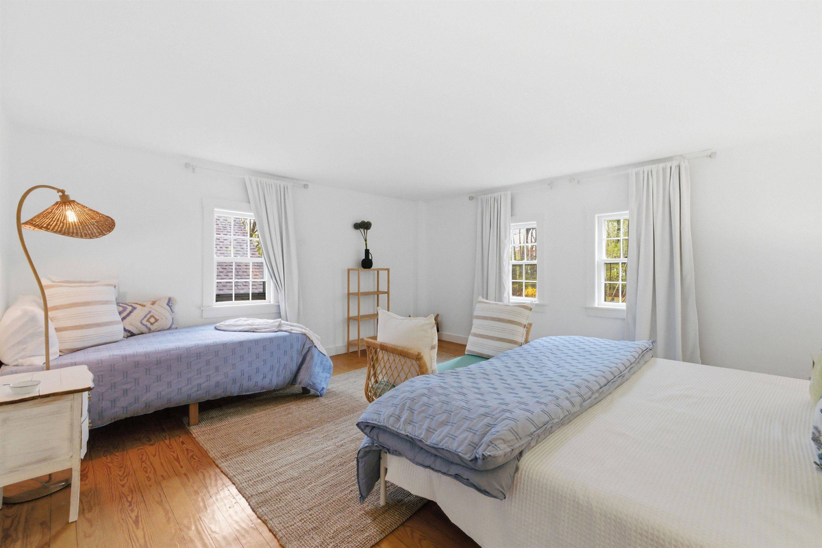 Featured Listing Image 30