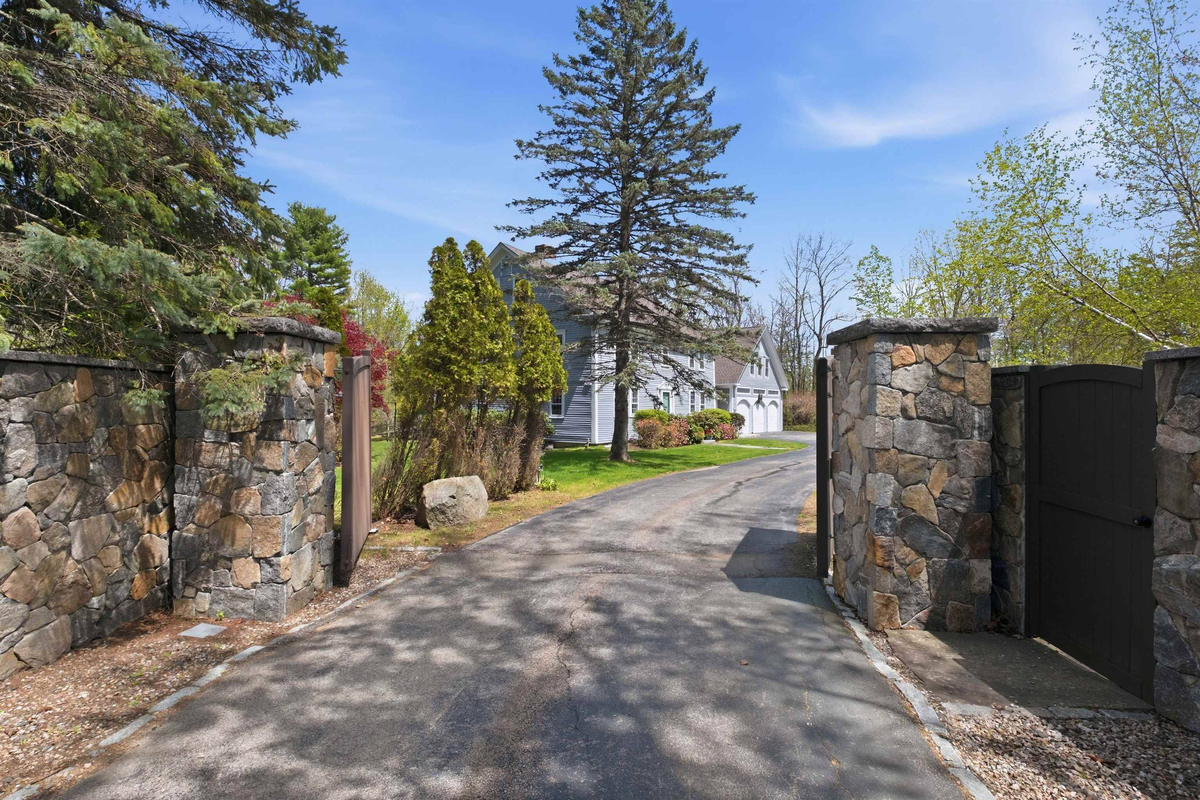 Featured Listing Image 4