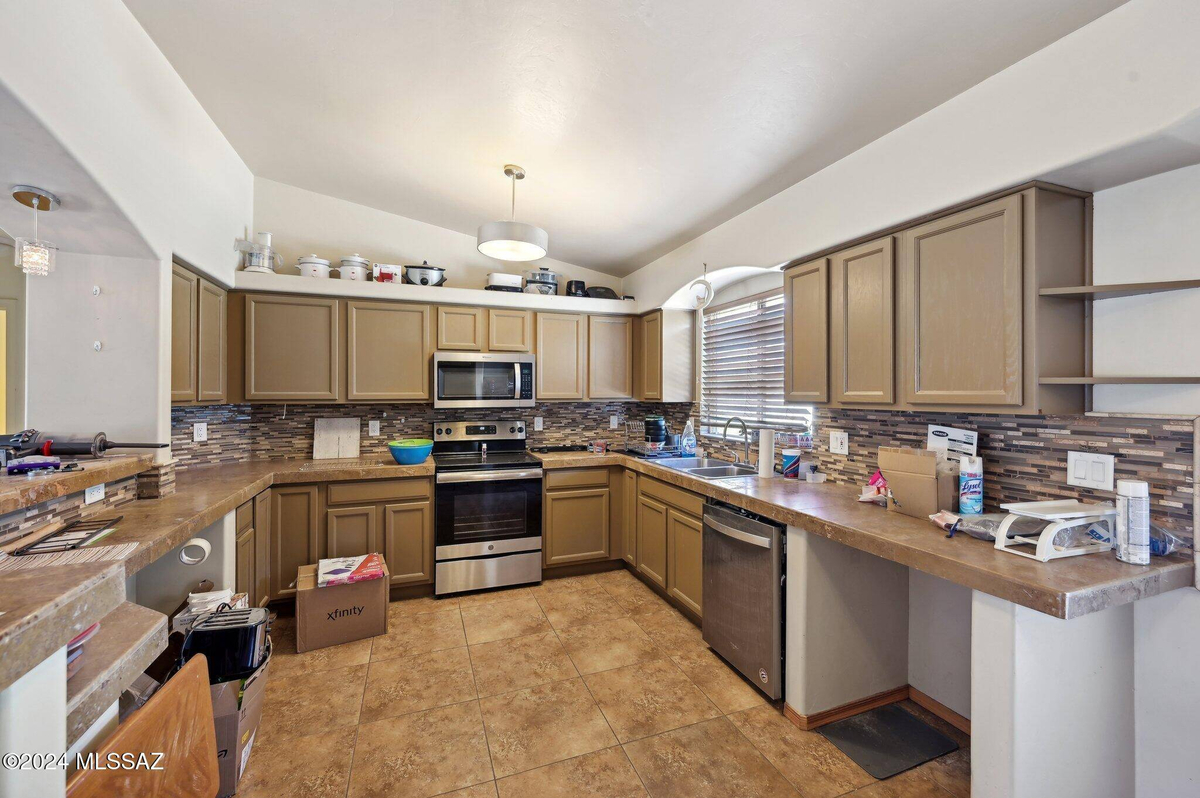 Featured Listing Image 12