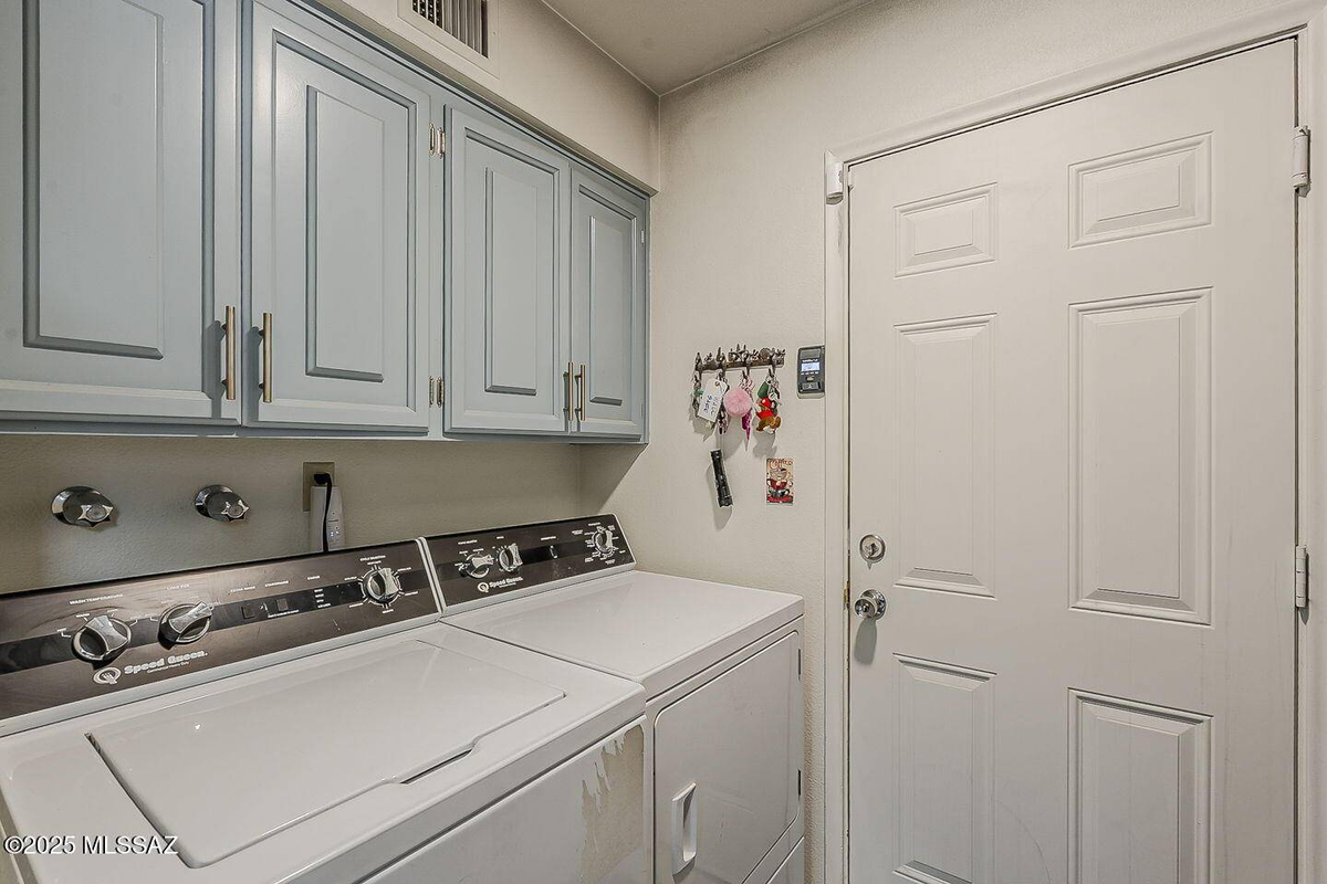 Featured Listing Image 41