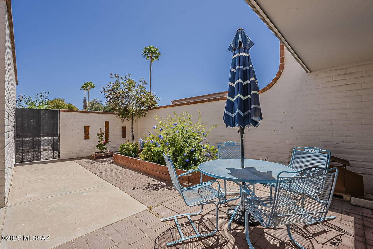 Featured Listing Image 50