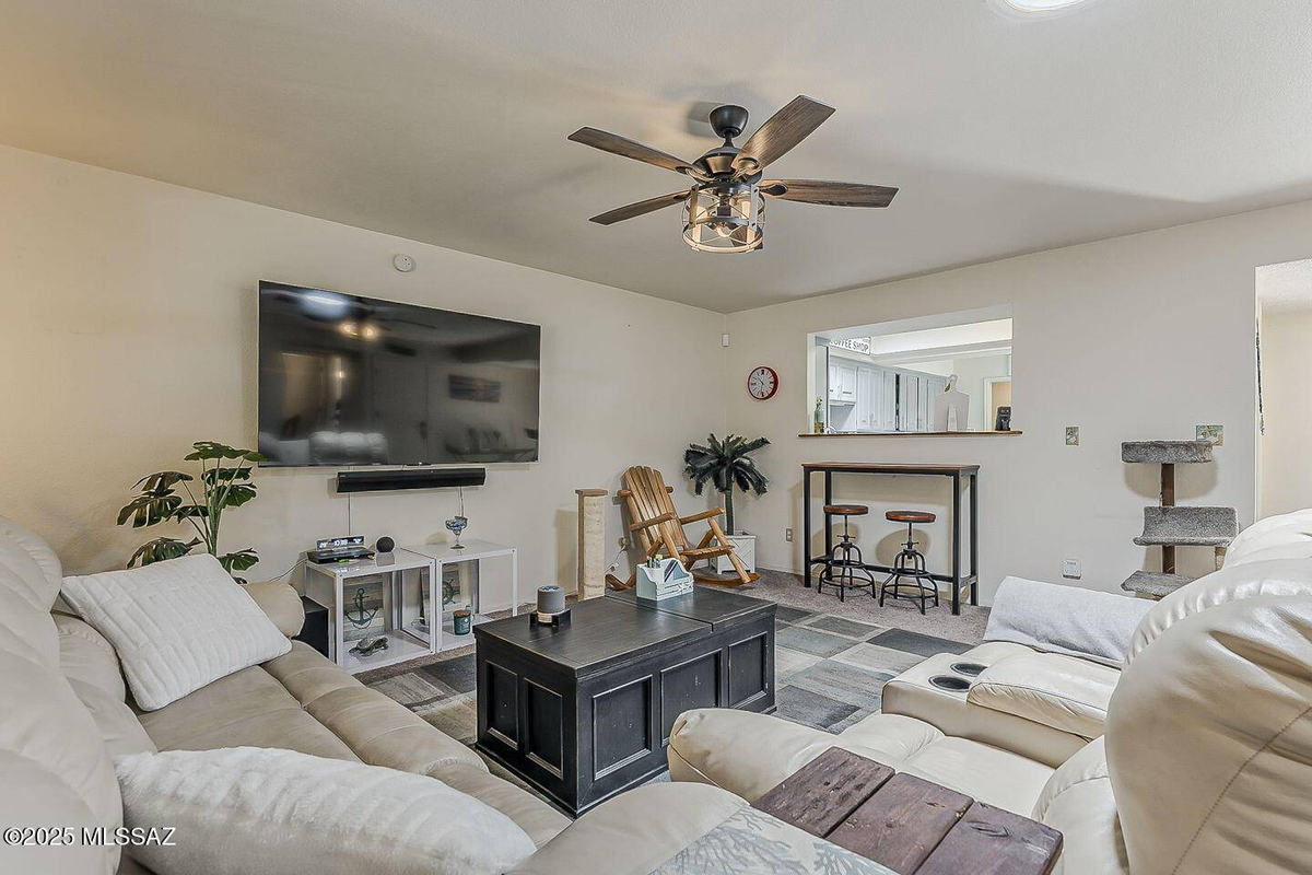 Featured Listing Image 15