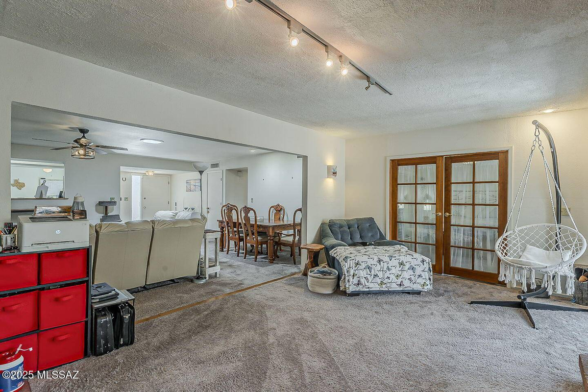Featured Listing Image 19