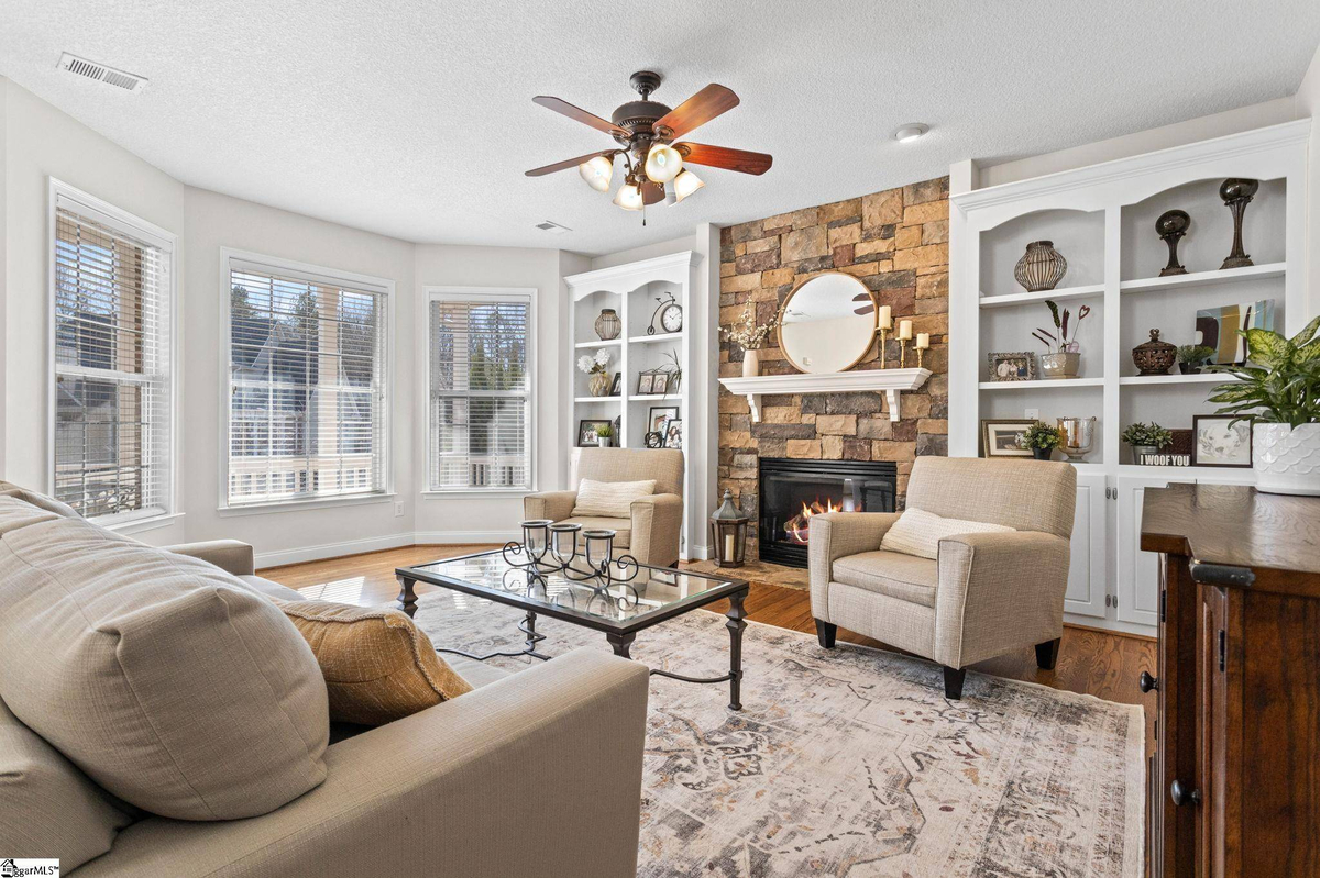 Featured Listing Image 5