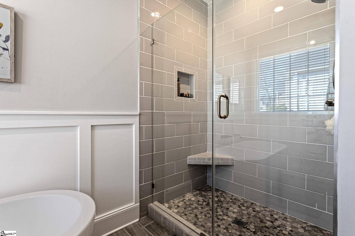 Featured Listing Image 19