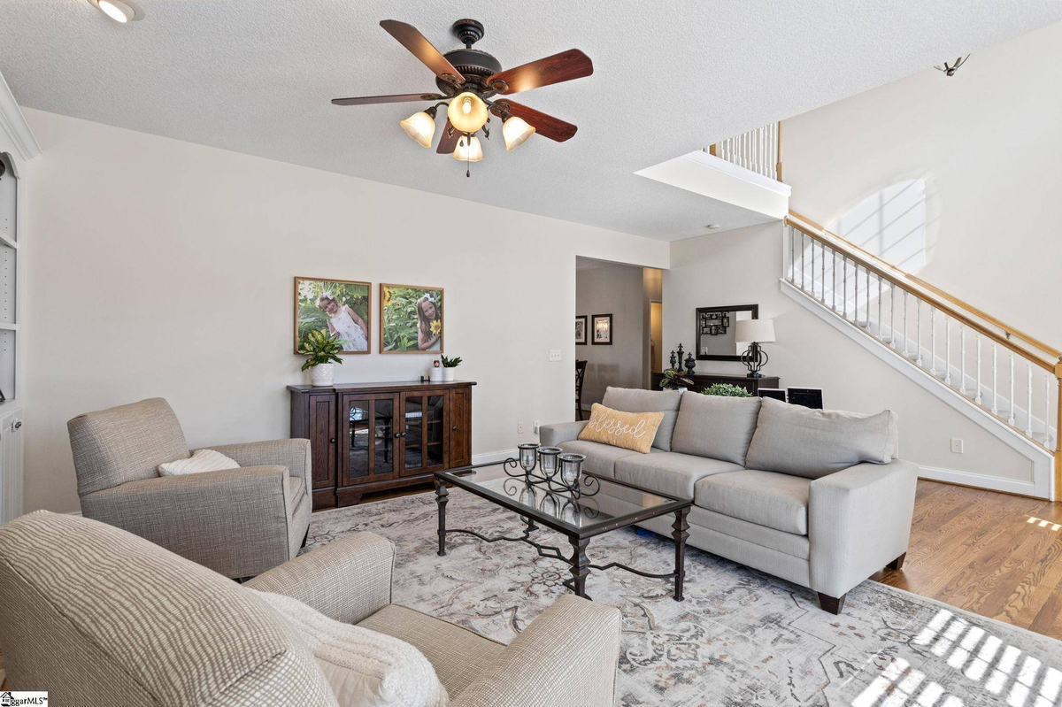 Featured Listing Image 6