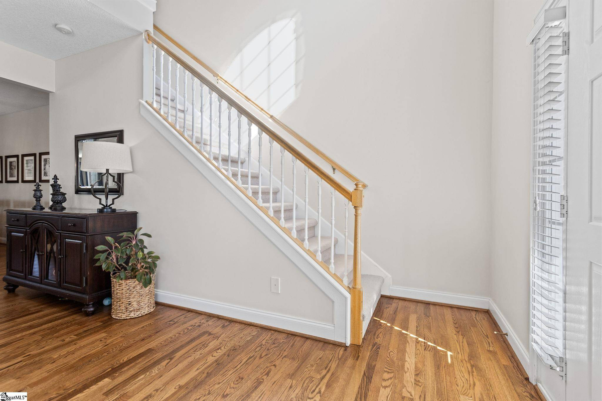 Featured Listing Image 27