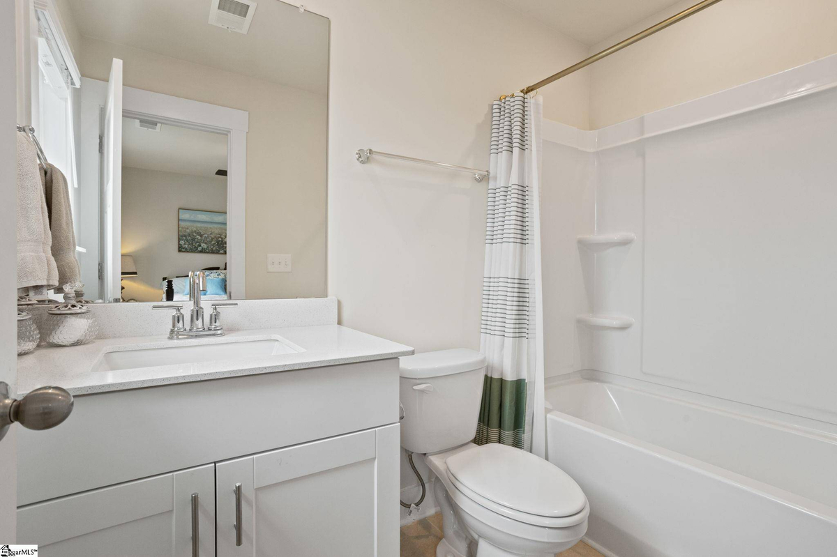 Featured Listing Image 30