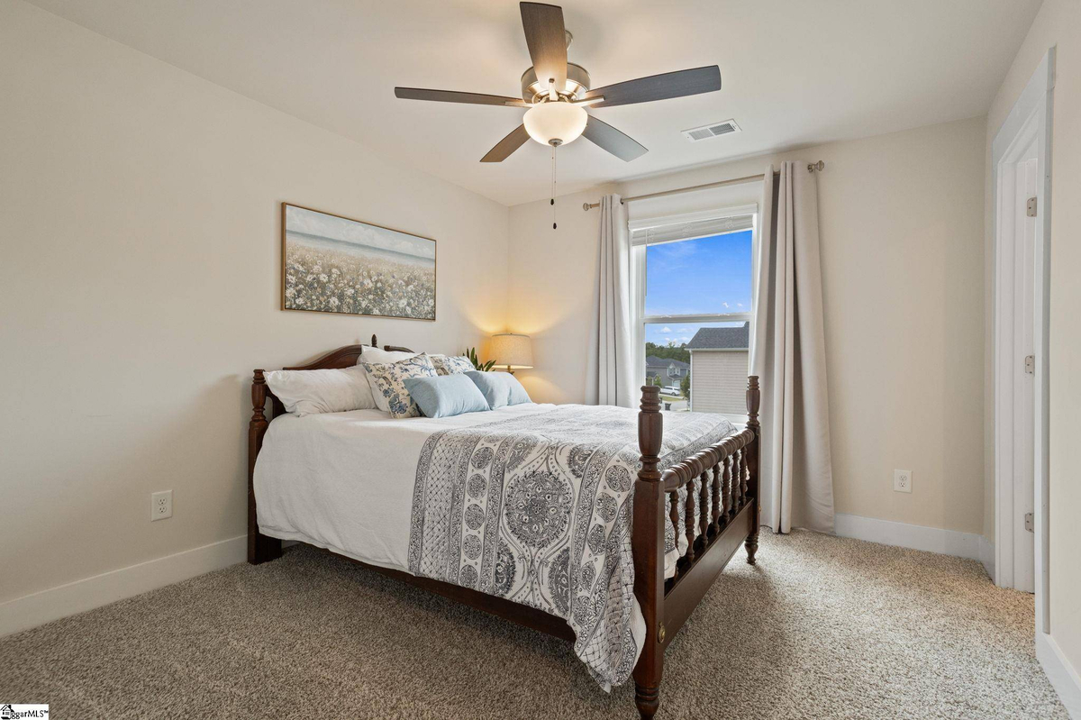 Featured Listing Image 28