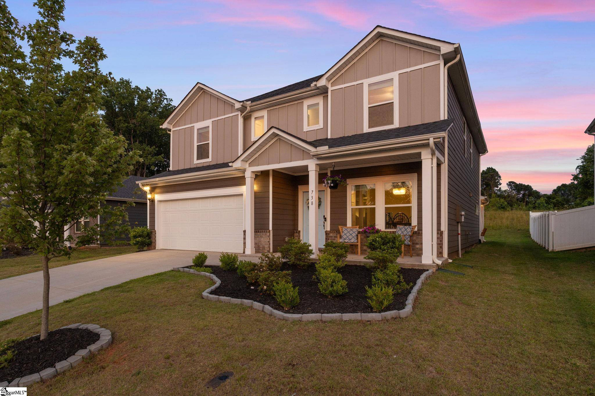 Featured Listing Image 42
