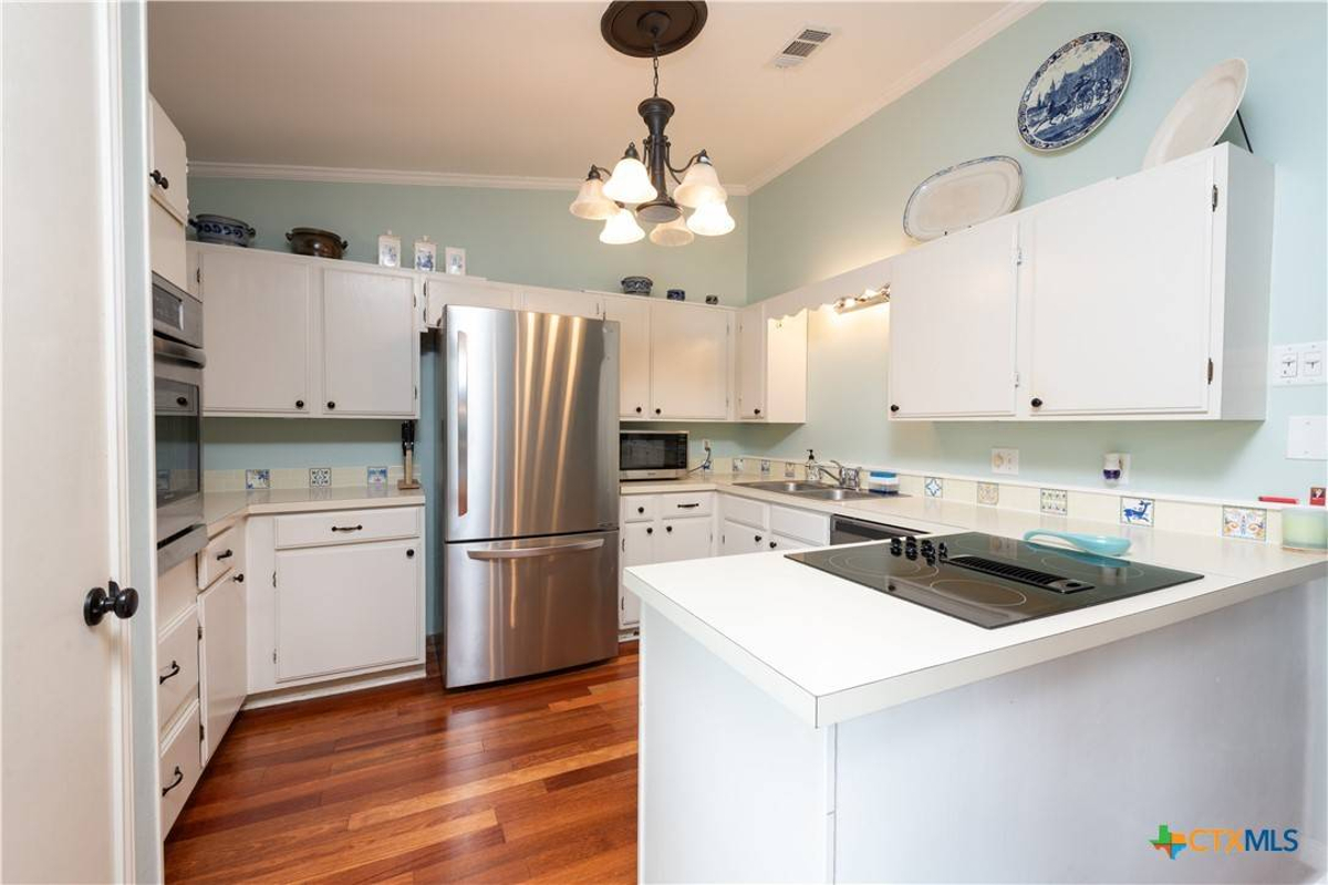 Featured Listing Image 13