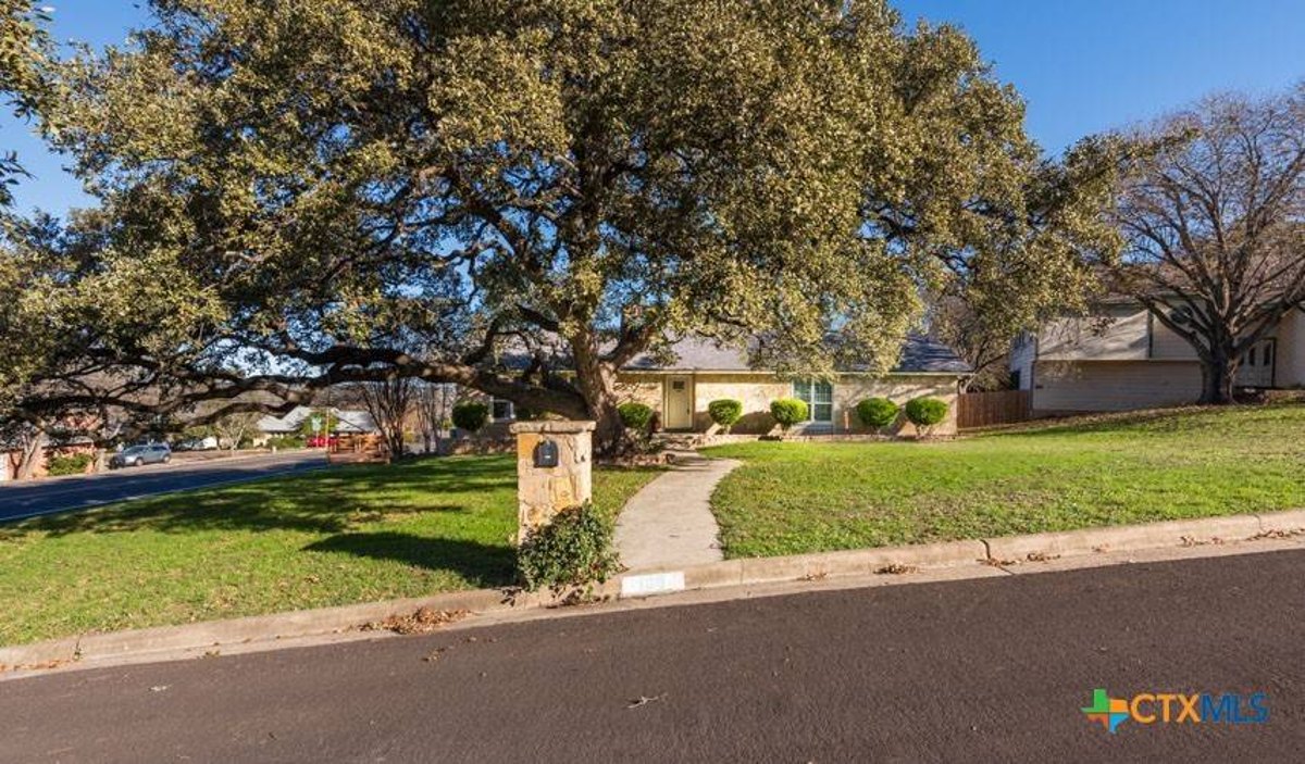 Featured Listing Image 3