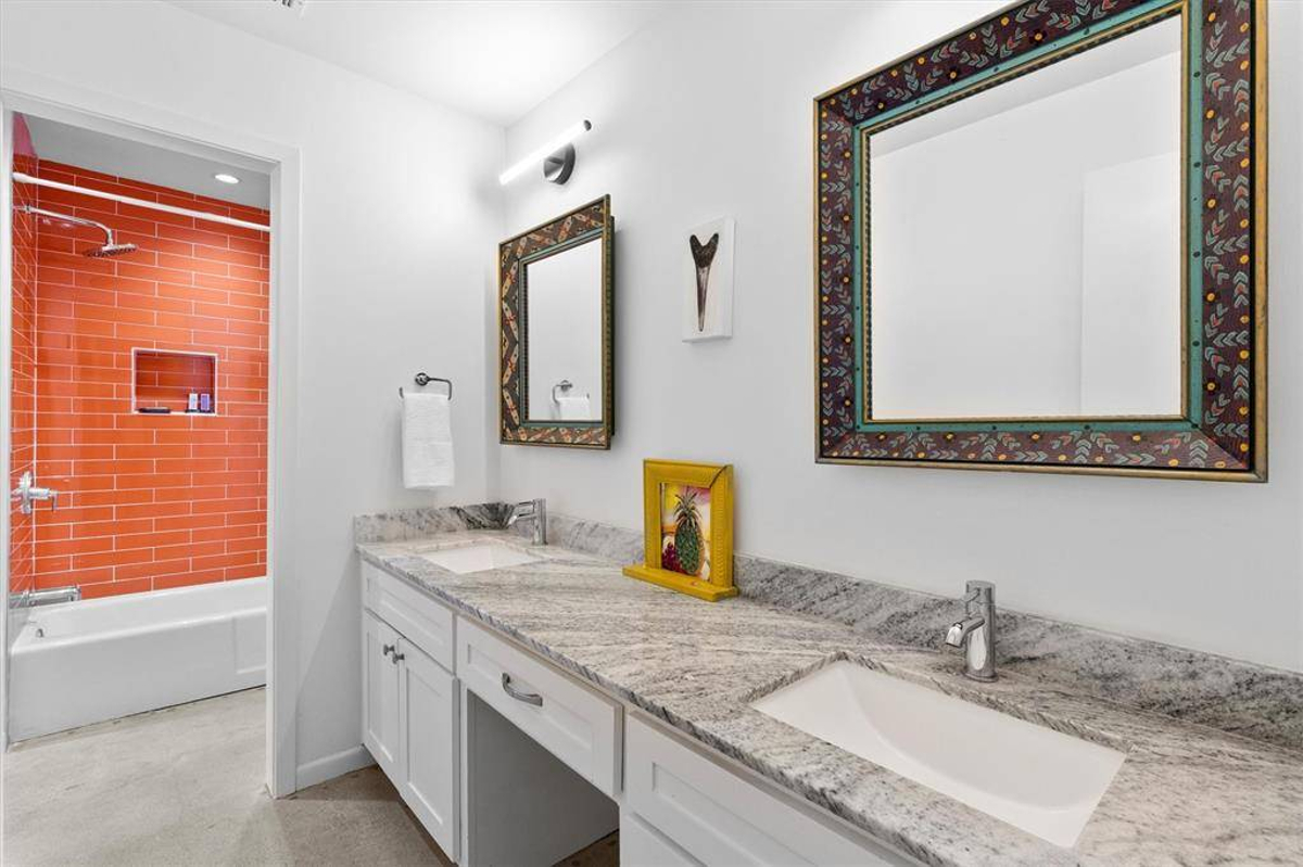 Featured Listing Image 15
