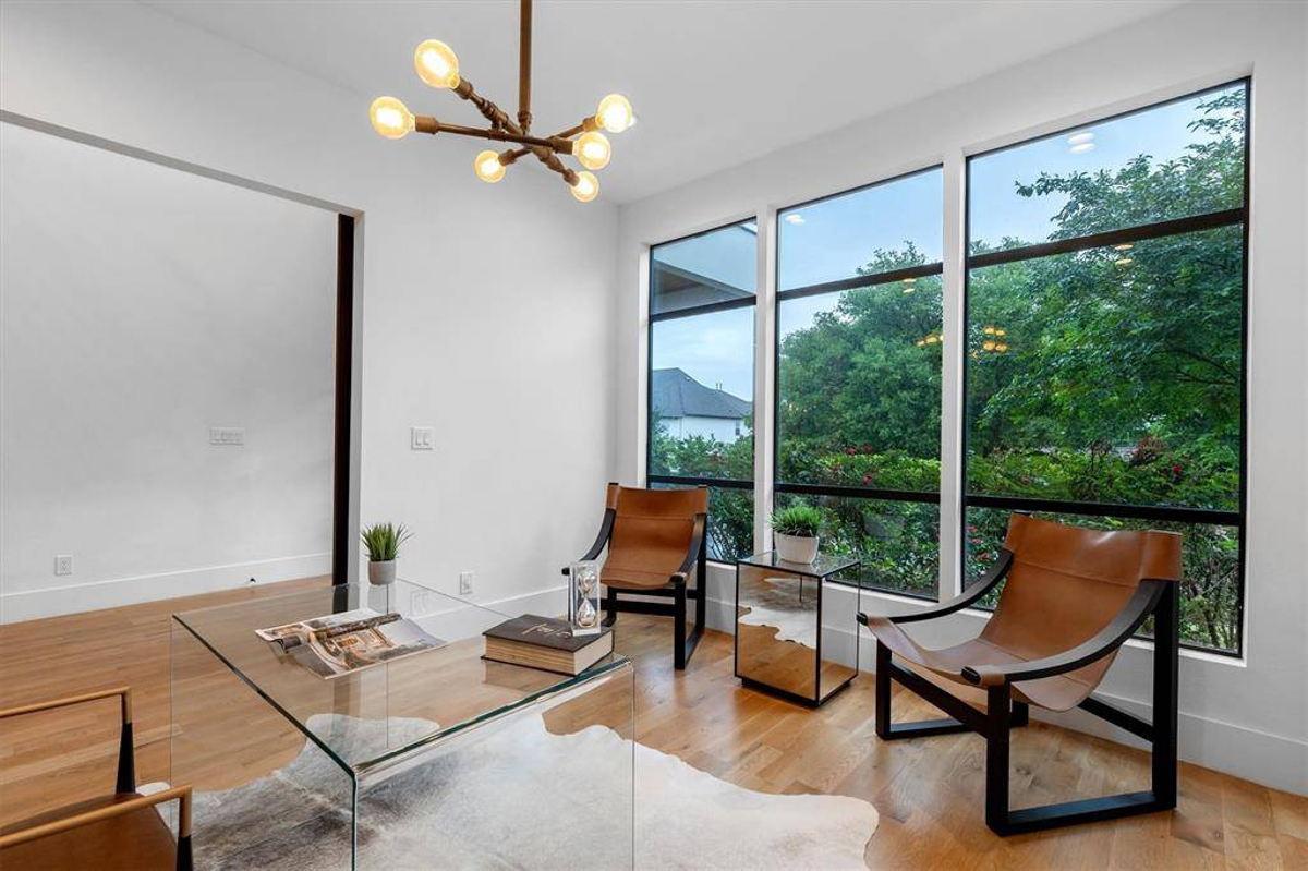 Featured Listing Image 5