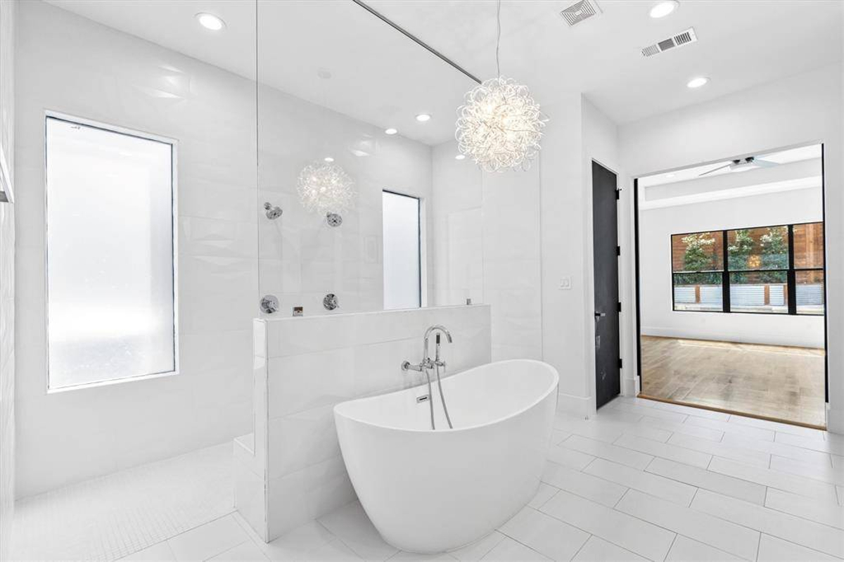 Featured Listing Image 22