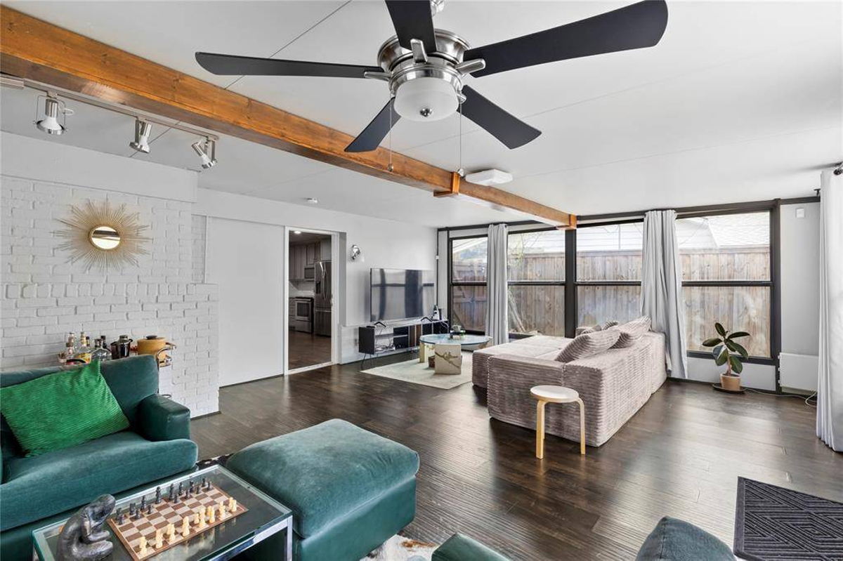 Featured Listing Image 4