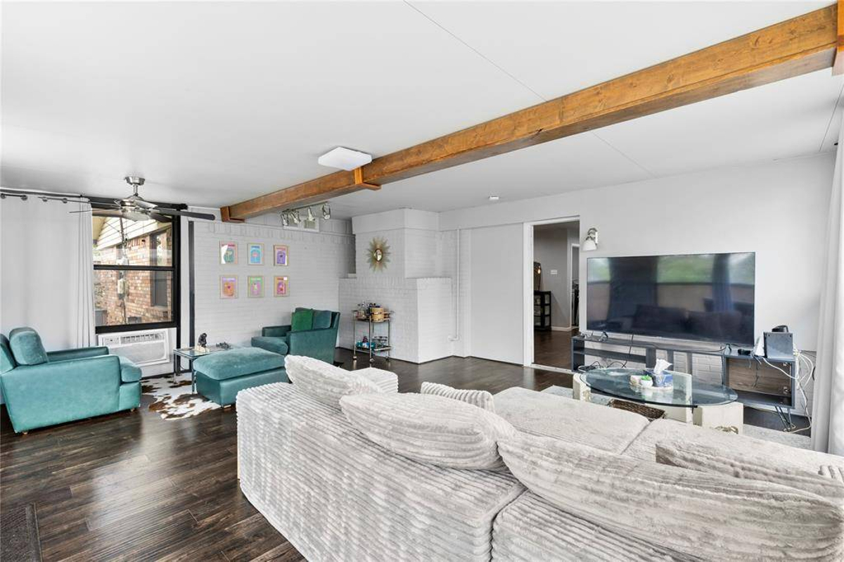 Featured Listing Image 5