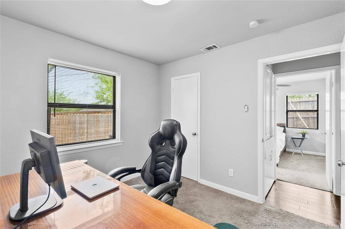 Featured Listing Image 6