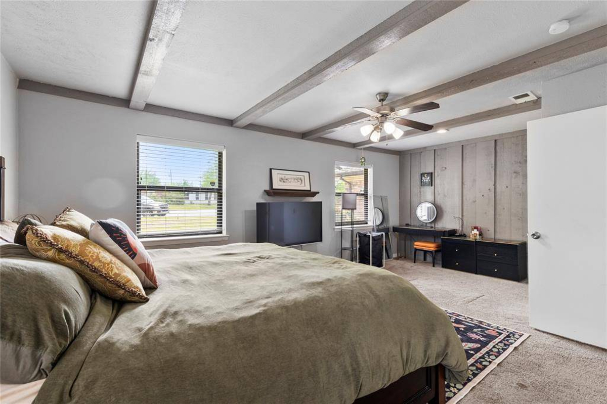 Featured Listing Image 16