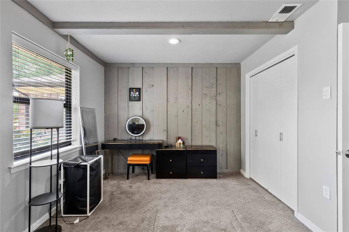 Featured Listing Image 18