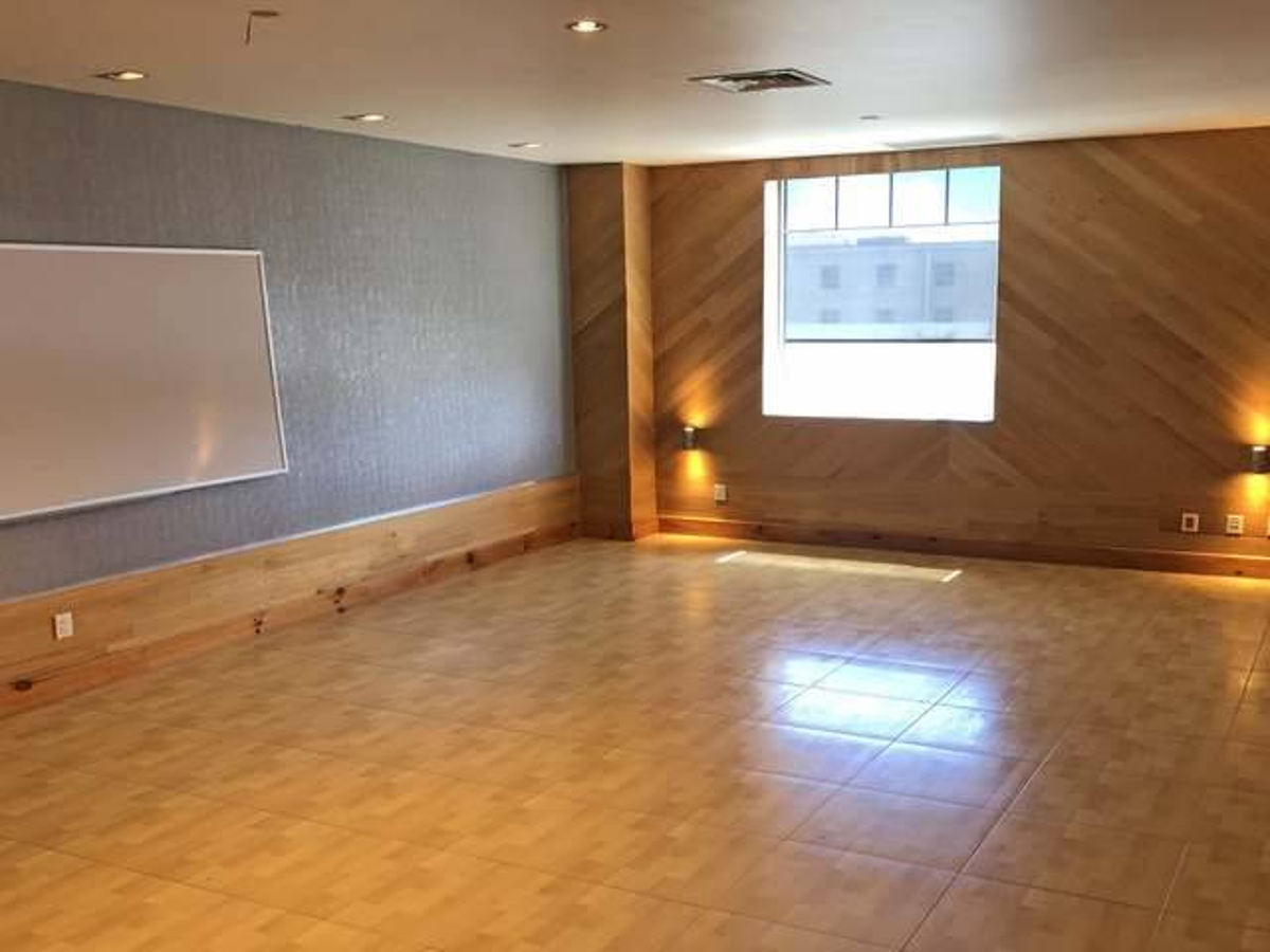 Featured Listing Image 7