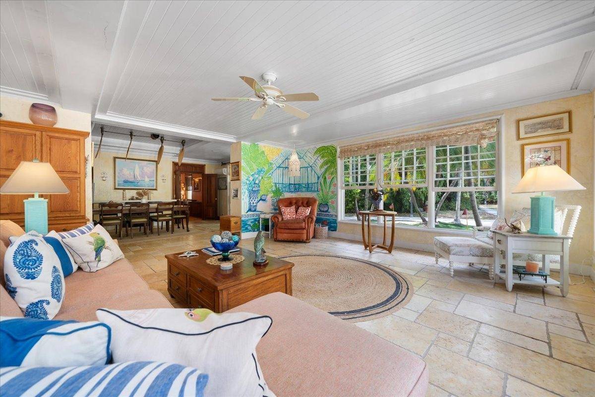 Featured Listing Image 22