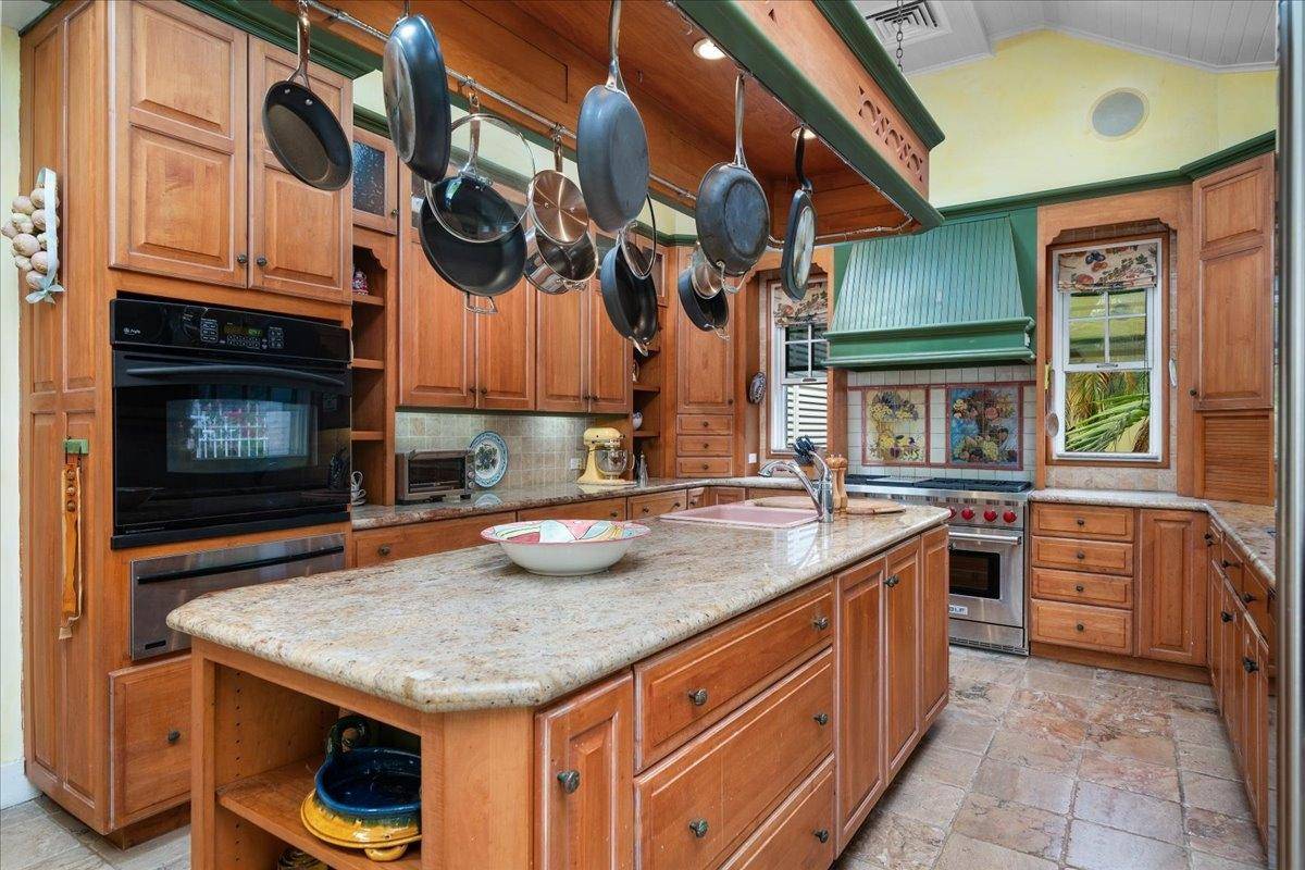 Featured Listing Image 36