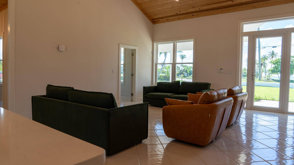 Featured Listing Image 31
