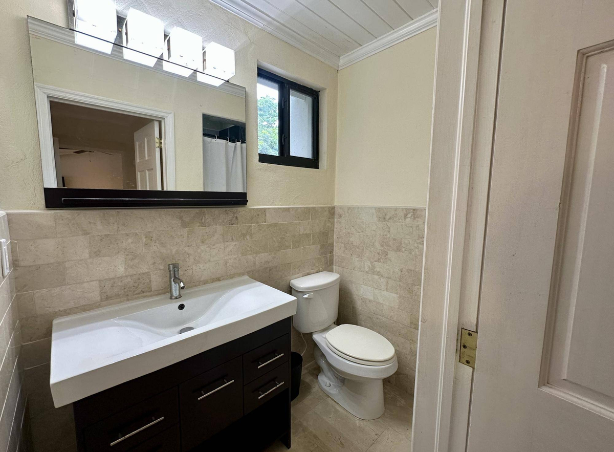 Featured Listing Image 11