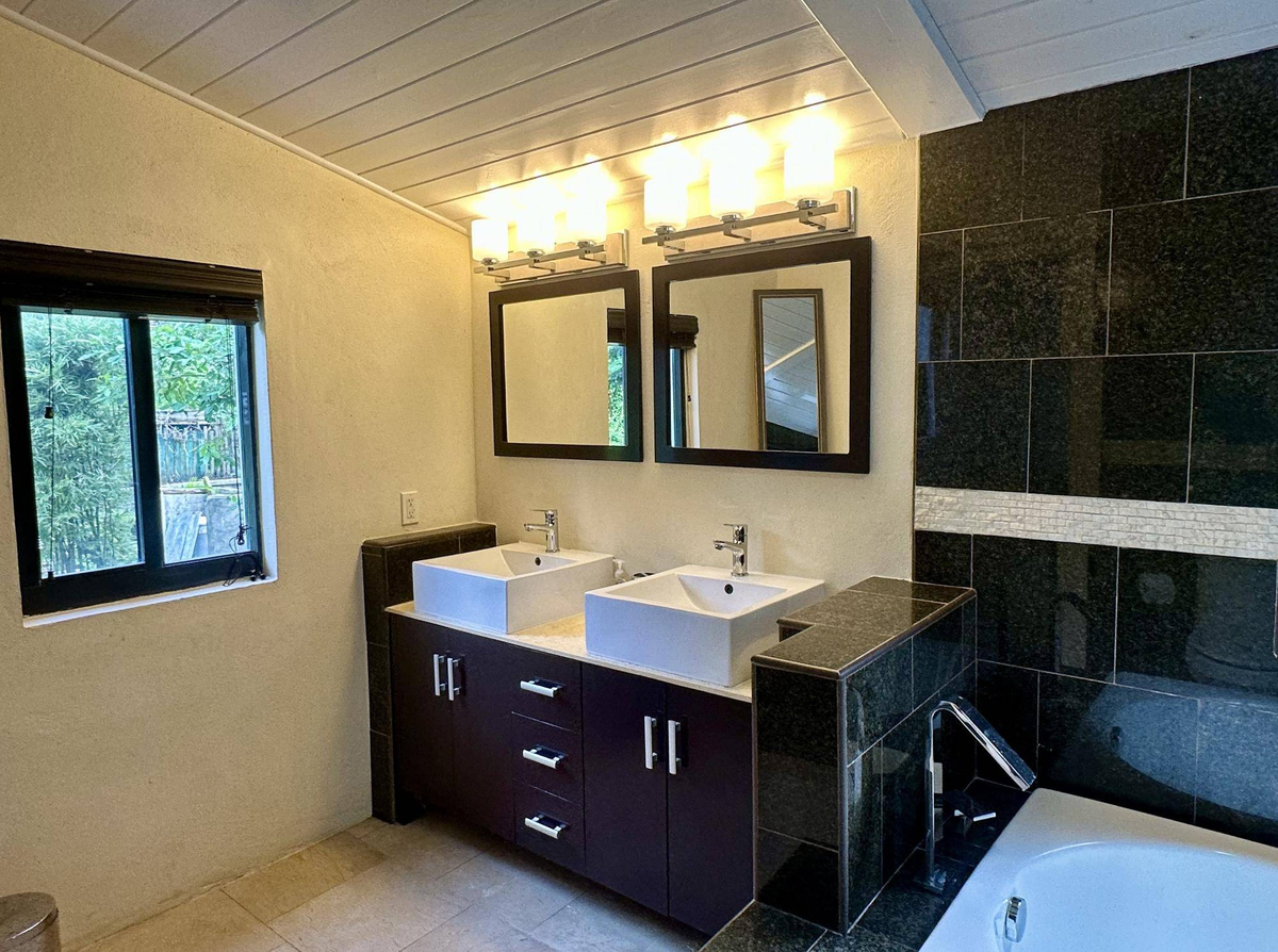Featured Listing Image 9