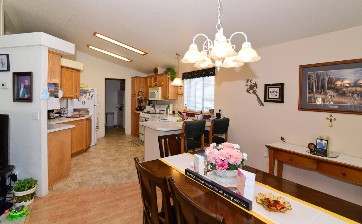 Featured Listing Image 8