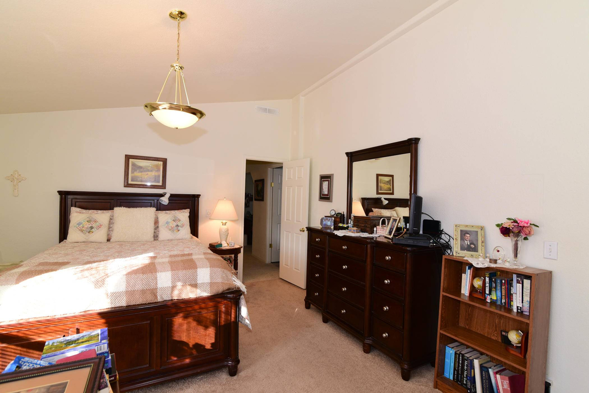 Featured Listing Image 12