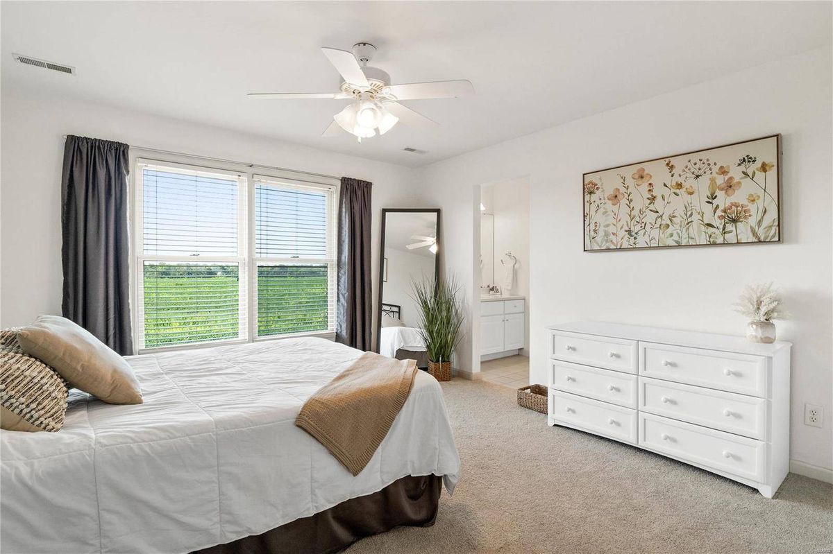 Featured Listing Image 34