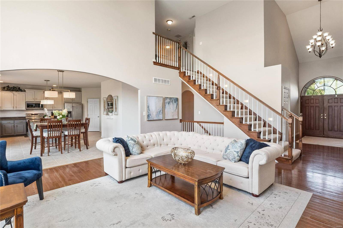 Featured Listing Image 13