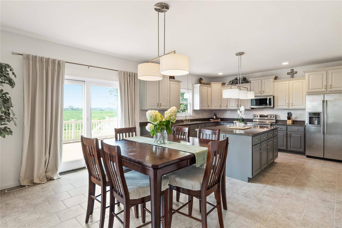 Featured Listing Image 20