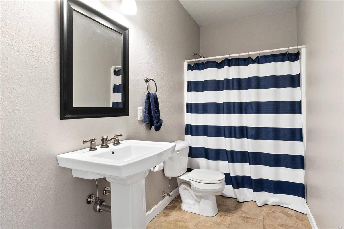 Featured Listing Image 50