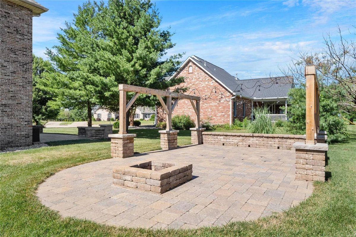Featured Listing Image 46
