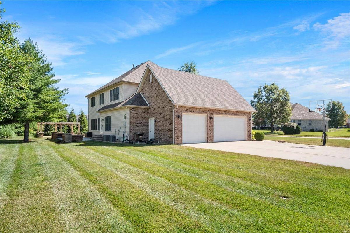 Featured Listing Image 48