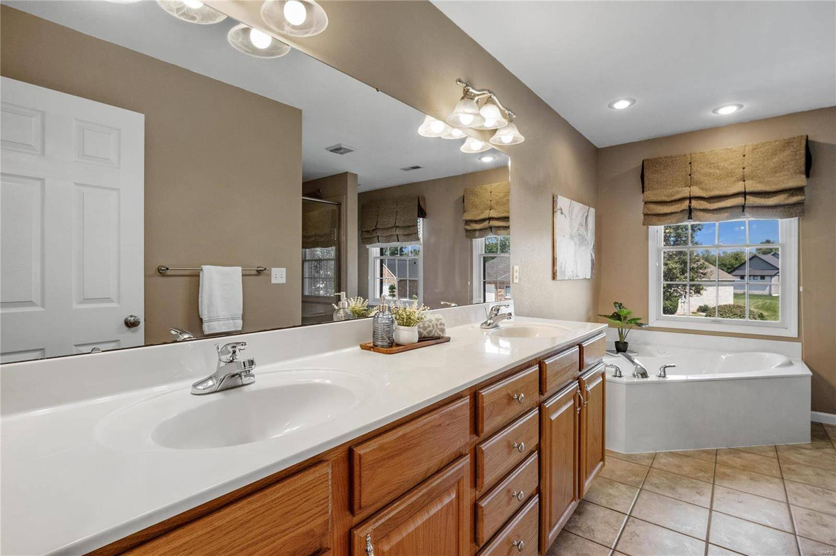 Featured Listing Image 26