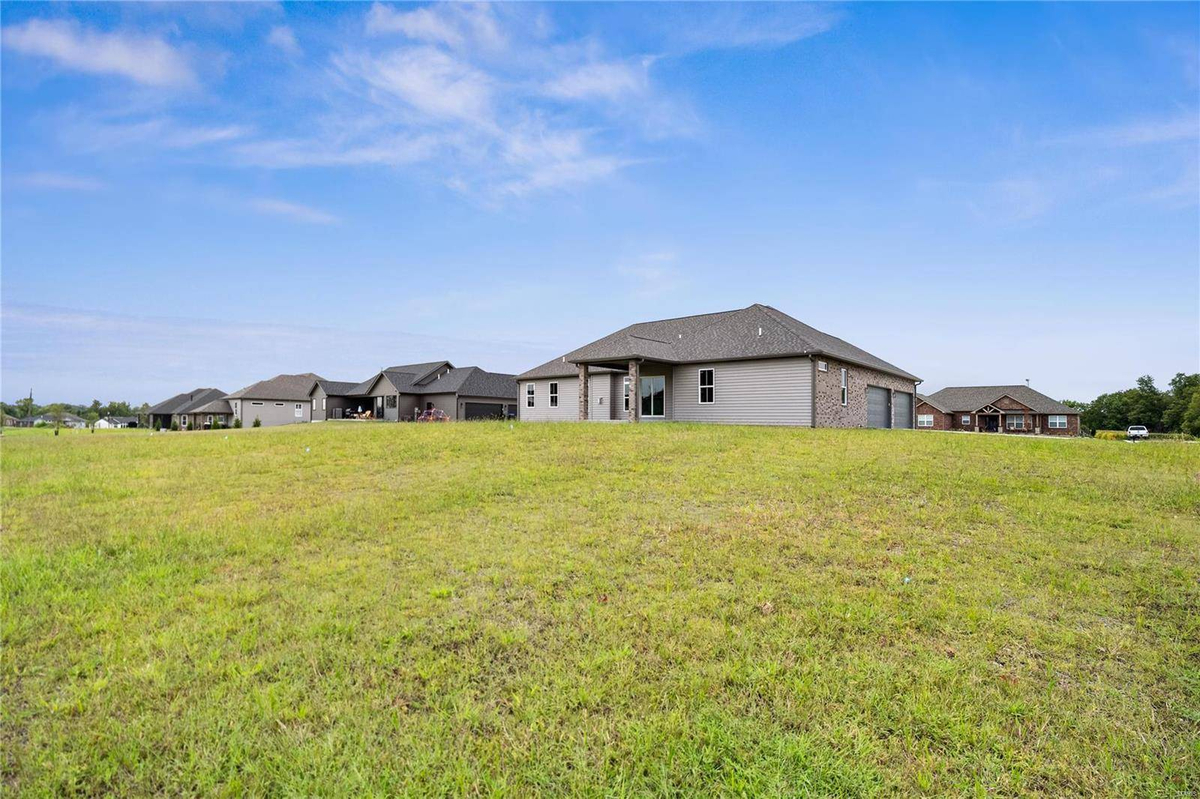 Featured Listing Image 36