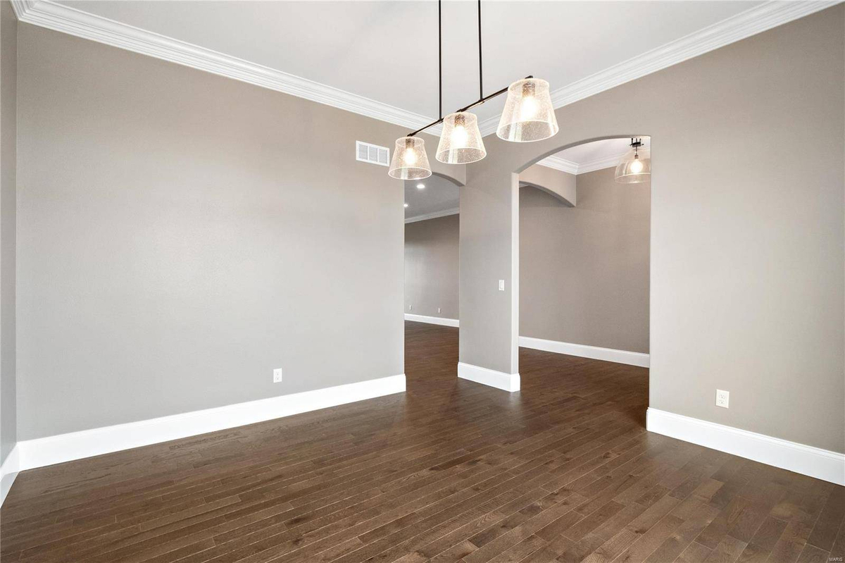 Featured Listing Image 16