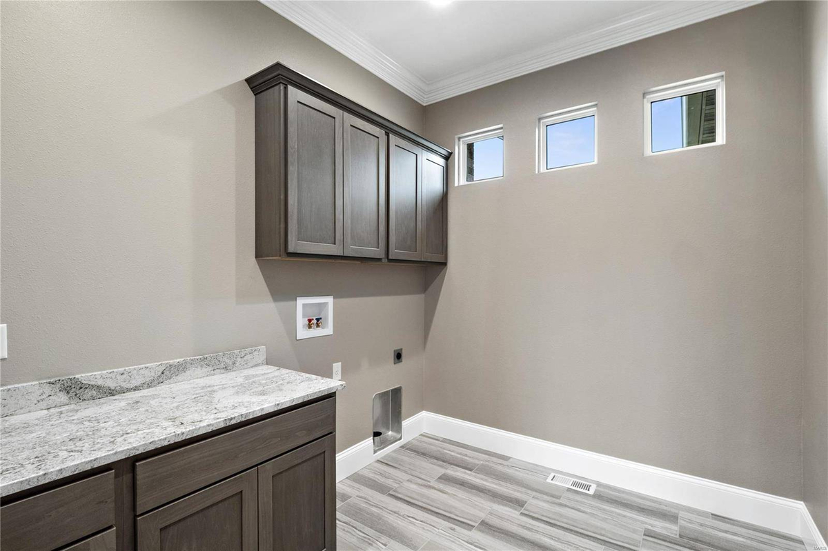 Featured Listing Image 17