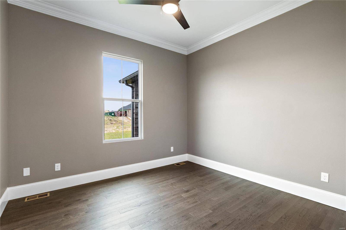 Featured Listing Image 27