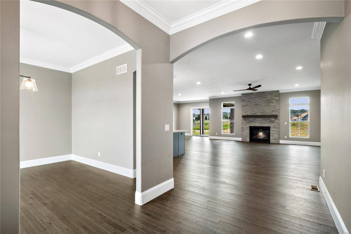 Featured Listing Image 4