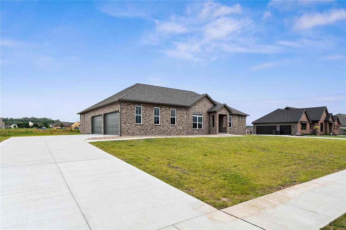 Featured Listing Image 3