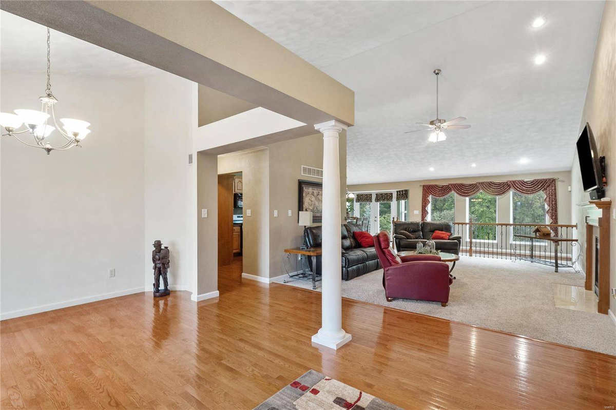 Featured Listing Image 6